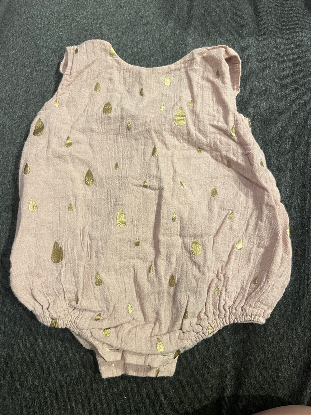 lola Pink Romper with Gold Raindrop Print